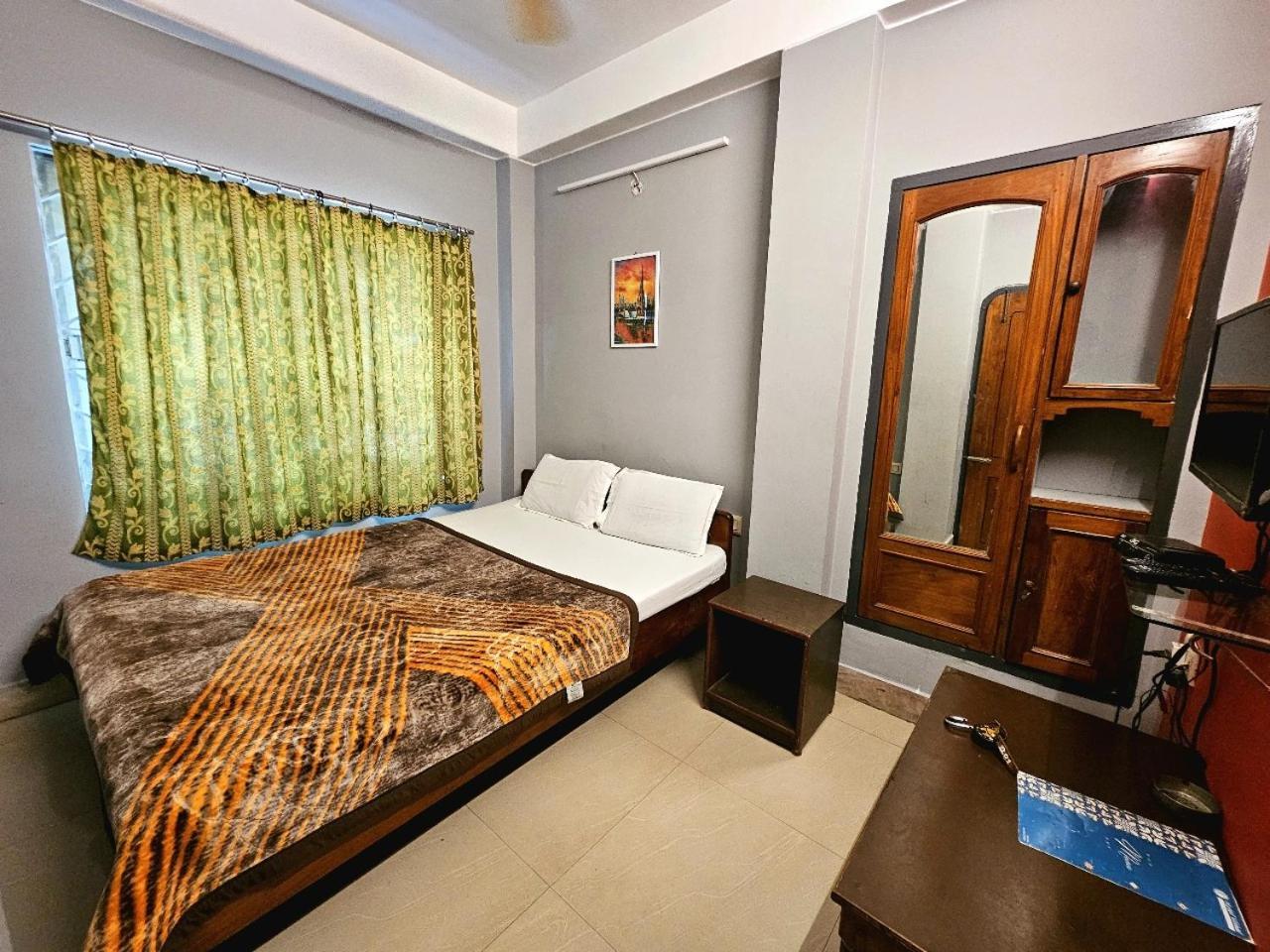Hotel Vishal سيليجوري المظهر الخارجي الصورة
